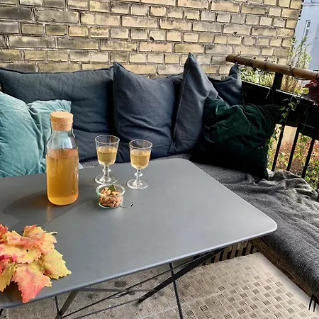 Modern Located In The Hip And Trendy Part Of Copenhagen- Vesterbro